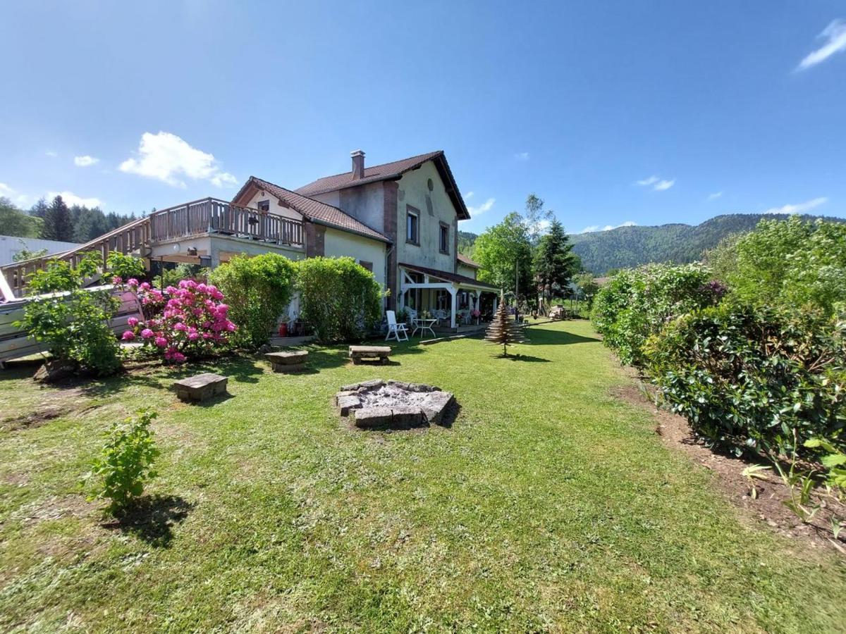 Au Bonheur Fait Maison Bed and Breakfast Saint-Maurice-sur-Moselle Exterior foto